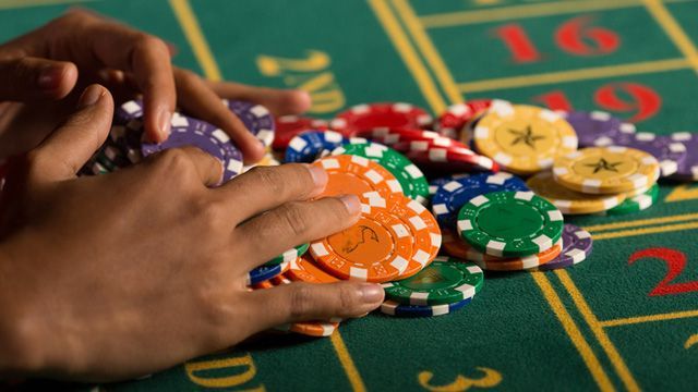 22Bet کھلاڑیوں کے لیے لائیو کیسینو سیکشن
